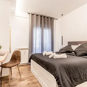 Loungefloor Metro A Netflix & Wi-fi Roma